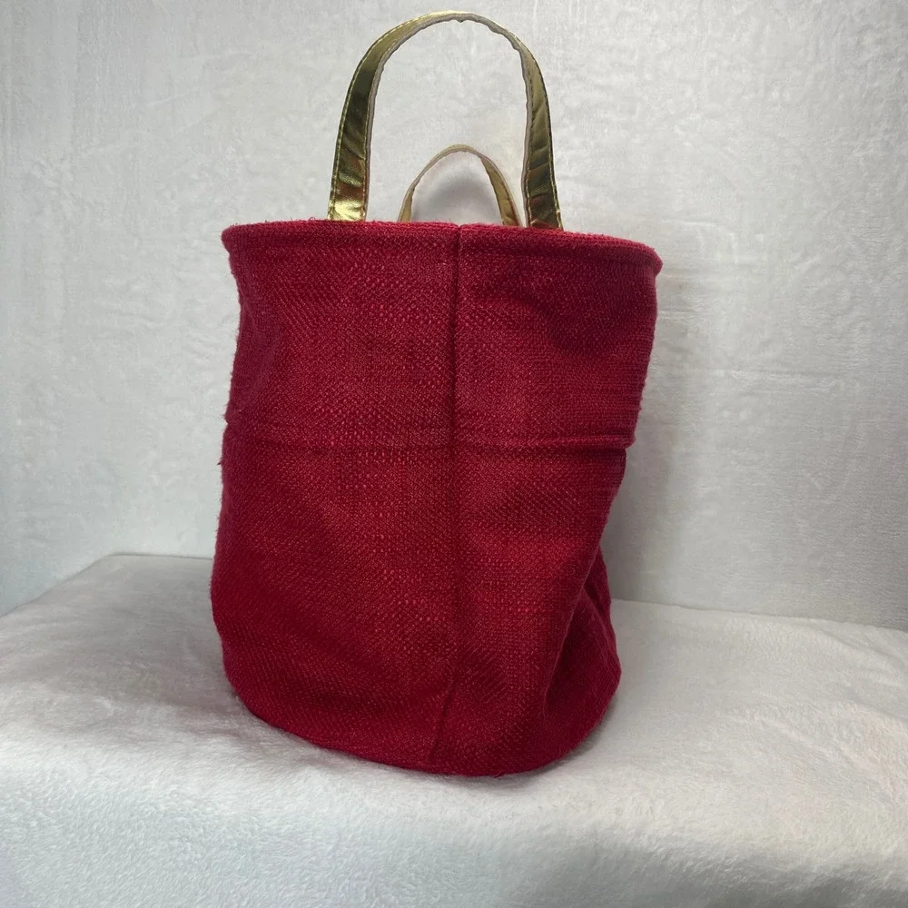 The Unbranded Brand stylish fabric